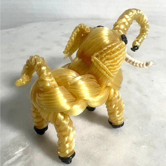 Vtg Braided Plastic Elephant Figurine MCM Kitsch Animal 1950s Novelty Craft - Picture 3 of 6